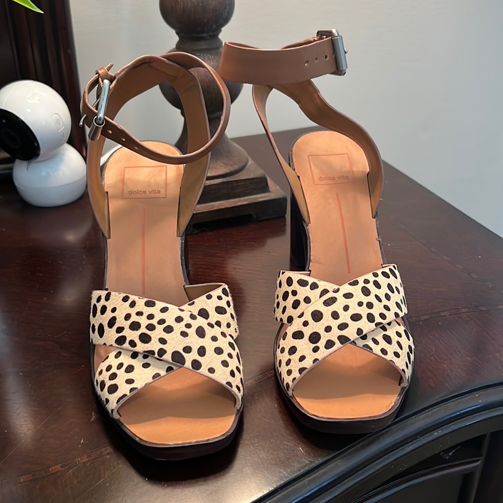 Never worn dolce vita leopard heels